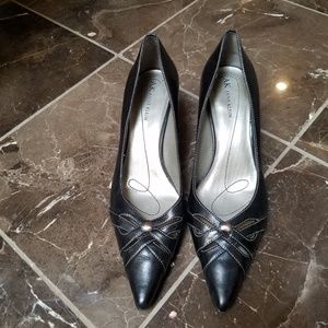 Anne Klein kitten heels